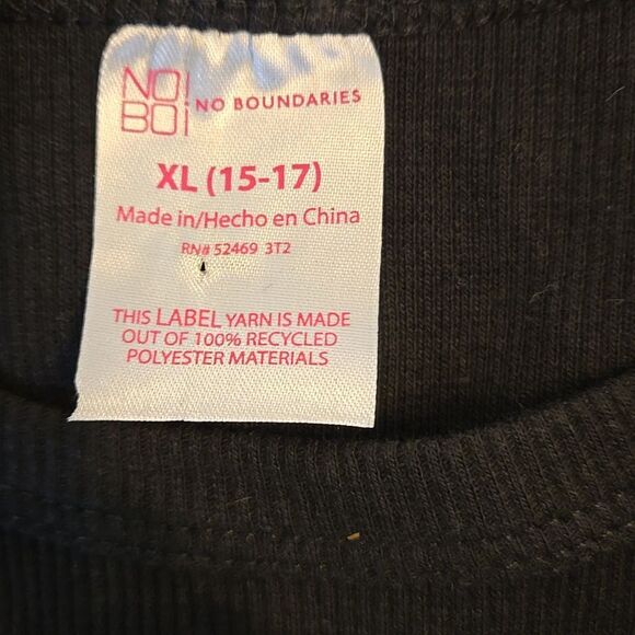 No Boundaries Y2K Style Rhinestone Angel Baby Tee Plus Size NWT - Picture 4 of 4